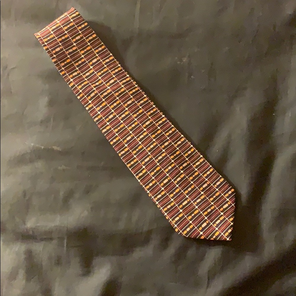 One 100% silk tie